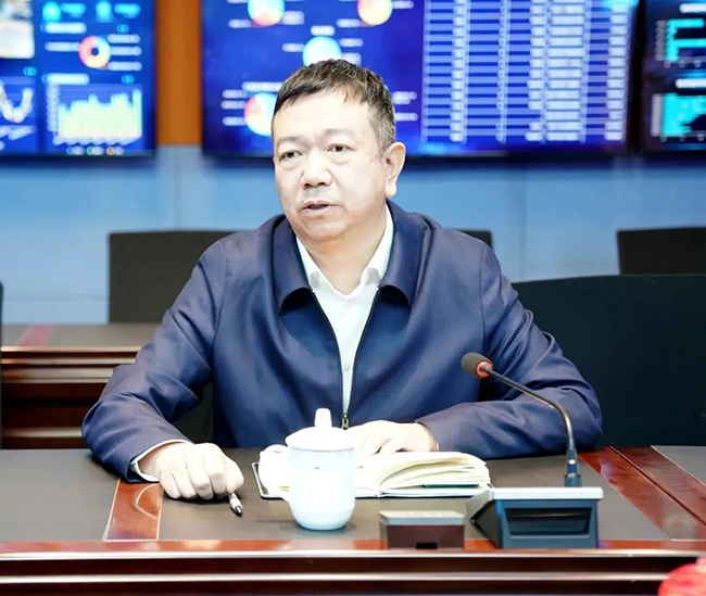 中縫協(xié)楊曉京理事長(zhǎng)一行蒞臨富怡考察調(diào)研！